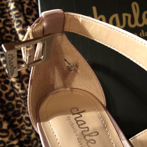 Charle David Wedges - Picture 4 of 5